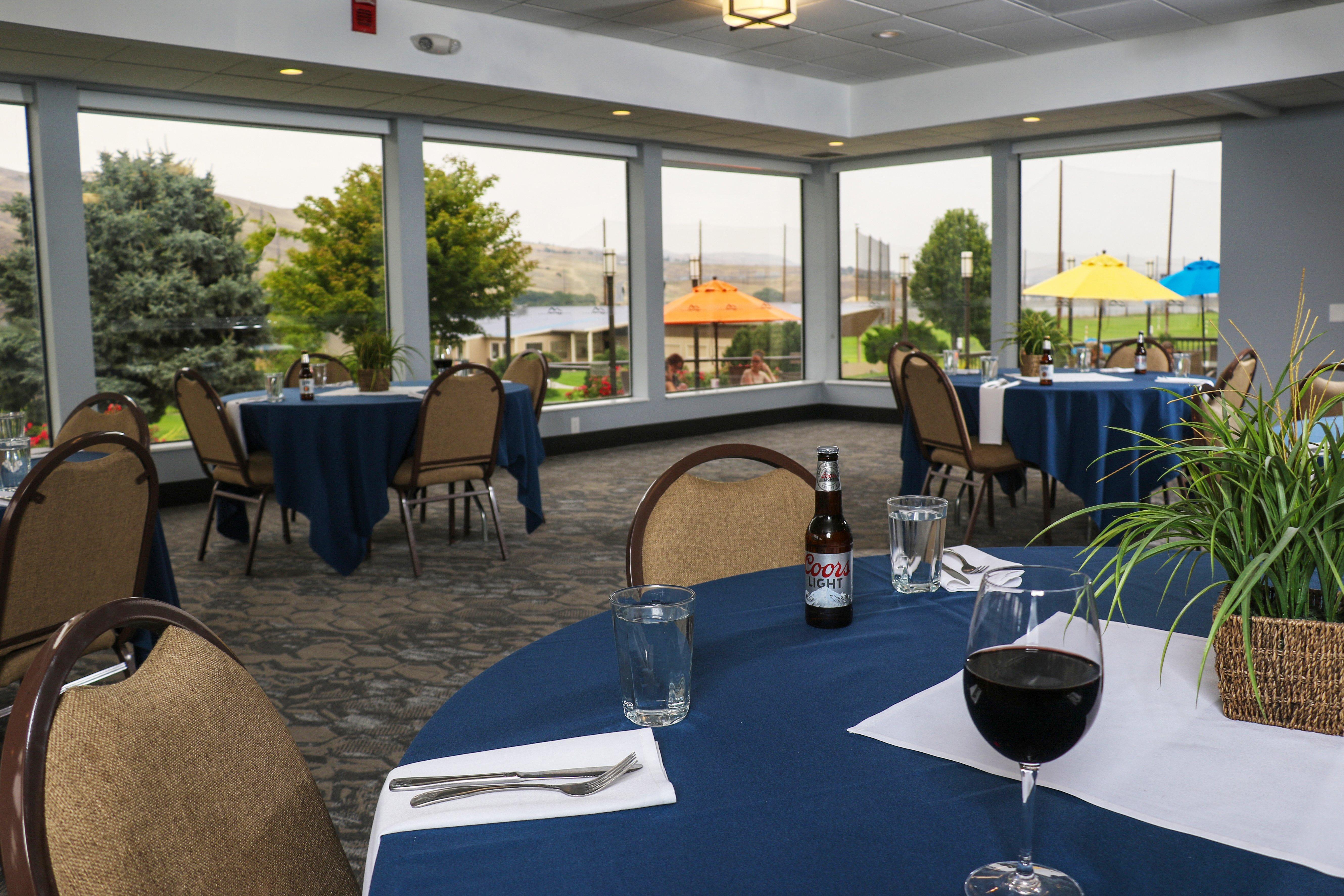 Holiday Inn Clarkston - Lewiston By Ihg Екстериор снимка